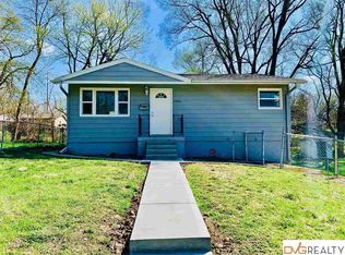 3945 Blondo St, Omaha, NE 68111