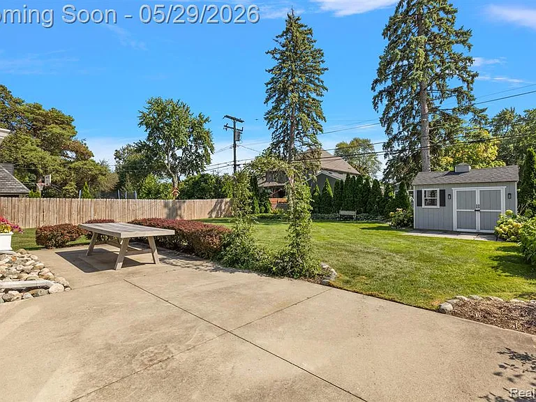 2546 Dorchester Rd — Photo 38