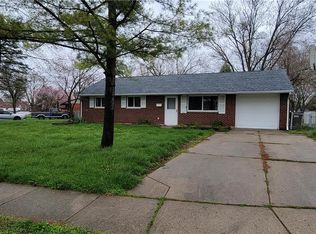 514 Merrymaid Dr, Englewood, OH