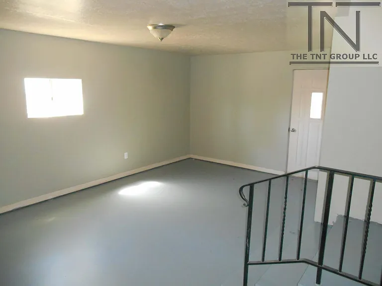 523 S Diamond St — Photo 12