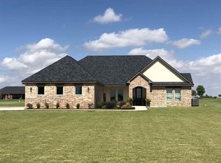 8 Wilderness Rd, Enid, OK 73703