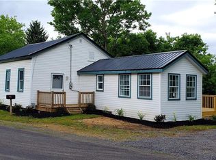 2214 Sine Rd, Auburn, NY 13021