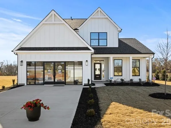 849 Allendale Cir, Rock Hill, SC 29732