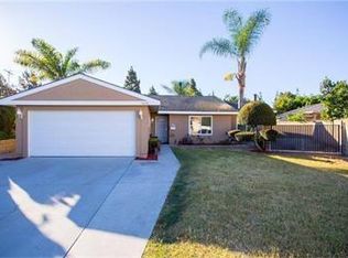 925 Aspen St, Corona, CA 92879