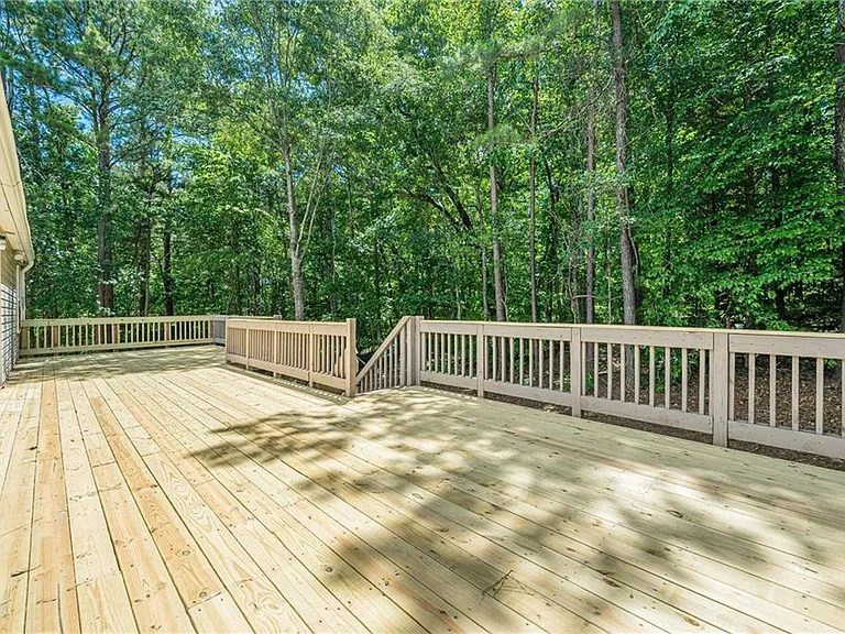 437 Waterbury Way — Photo 45