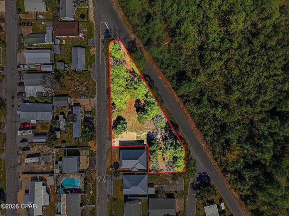 3rd image of 321 Deluna Pl
