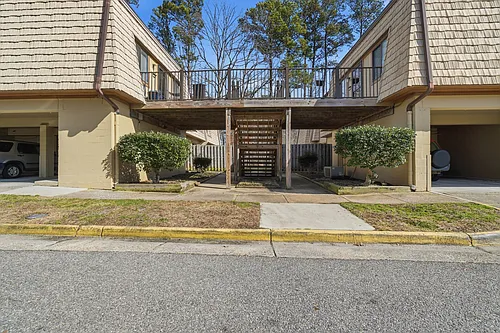 1554 Monterry Pl Photo 1