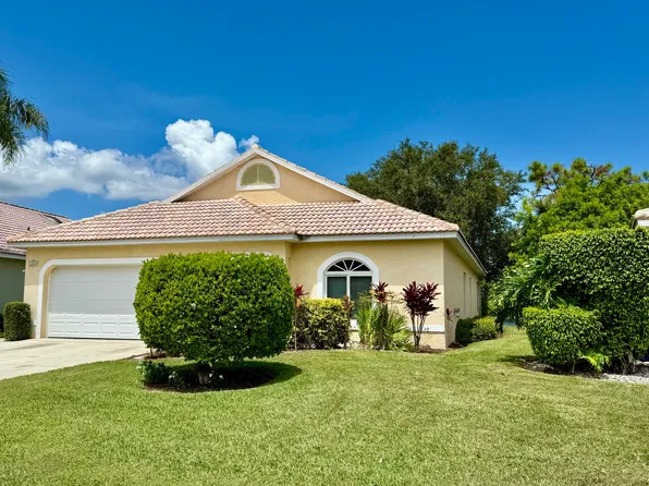 6008 SE Walkers Cay Ct, Stuart, FL 34997