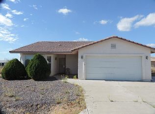 27110 S Bennett Way, Congress, AZ 85332
