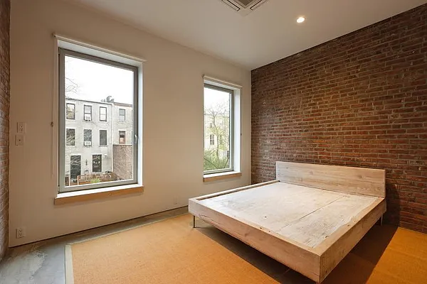 Rented by Capital Realty Investors, Inc | media 155