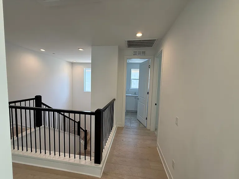 28519 Moyer Ln — Photo 12