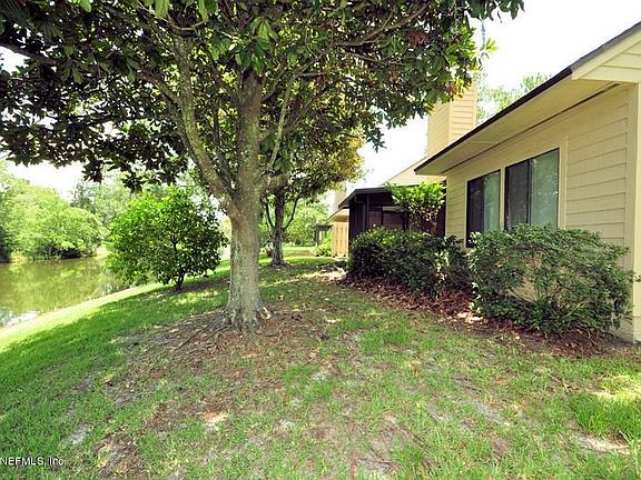 3rd image of 4155 Rollingwood Ct