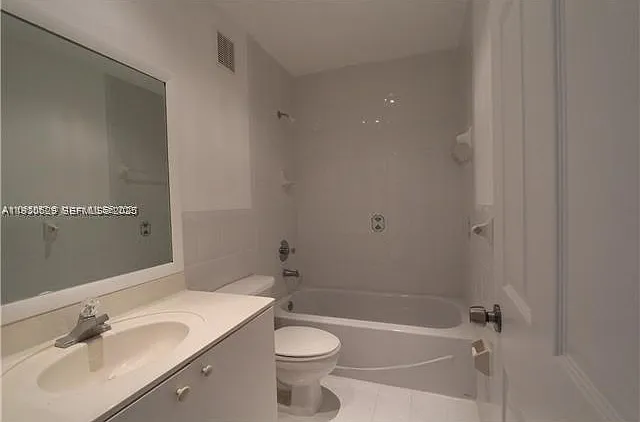 6761 NW 182nd St — Photo 7