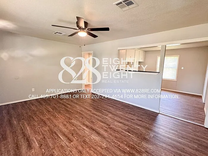 4024 Thomas Ave — Photo 5