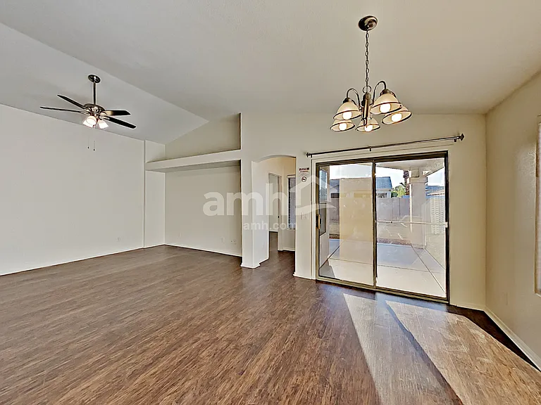 13984 N 134th Dr — Photo 6