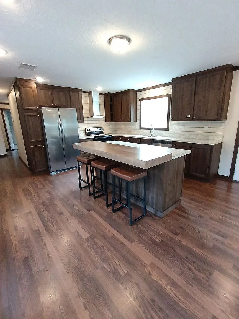 Private 3BR House in Dorchester — Photo 1