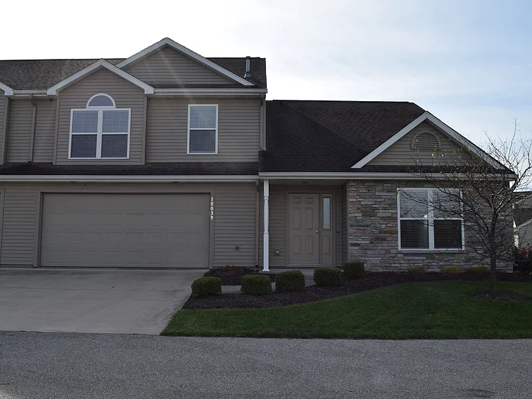 10039 Oak Trail Rd — Photo 2