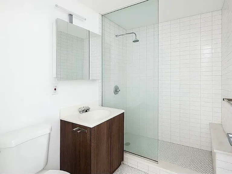 286 Stanhope St #4B — Photo 5