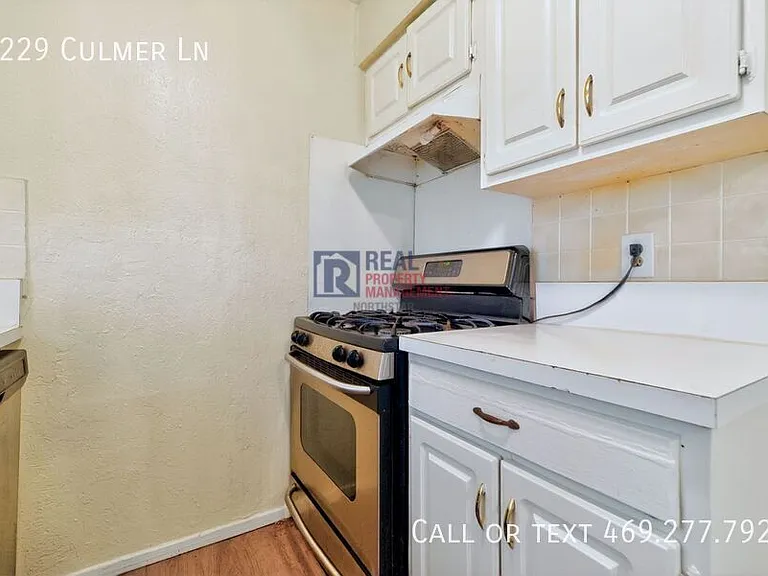 4229 Culmer Ln — Photo 16