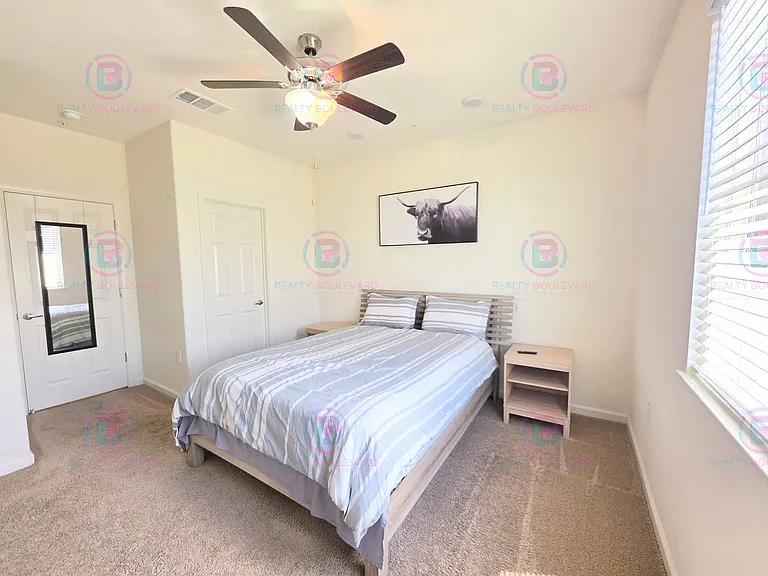 3010 Sterling Ridge Cir — Photo 11