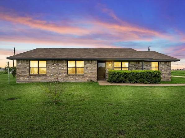 233 Nally St, Lorena, TX 76655