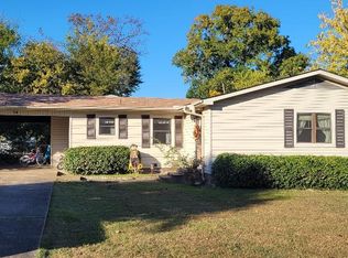 14 Thompson Dr, Clarksville, AR 72830