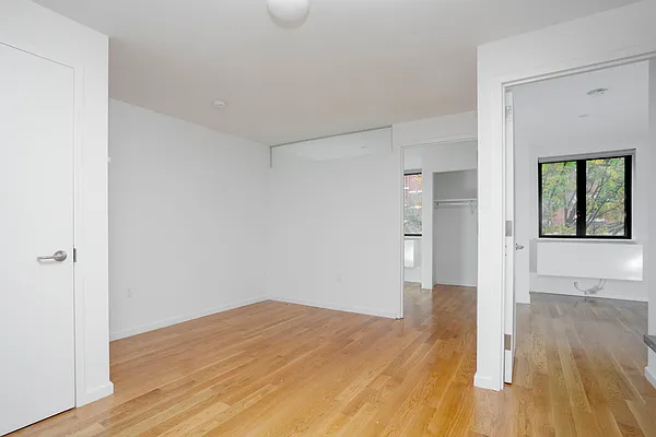 Rented by Mirador Real Estate | media 26