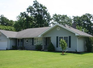 332 Briarbrook Dr, Carl Junction, MO 64834