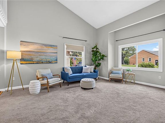 5th image of 2239 Saint Marshall Dr