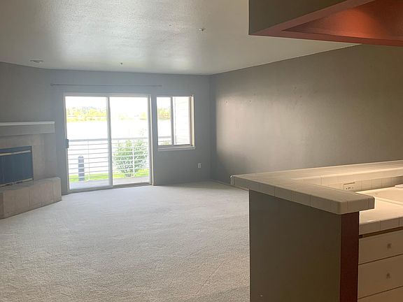 Great Room wth wood burning fireplace