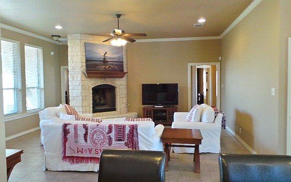 3rd image of 5814 Llano Ct