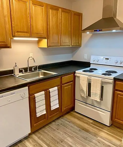 Stoneview Homes — Photo 57