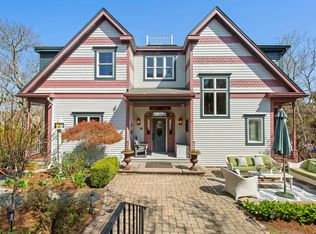 10 Somerset Rd, Provincetown, MA 02657