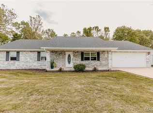 19546 Lenox Ln, Waynesville, MO 65583