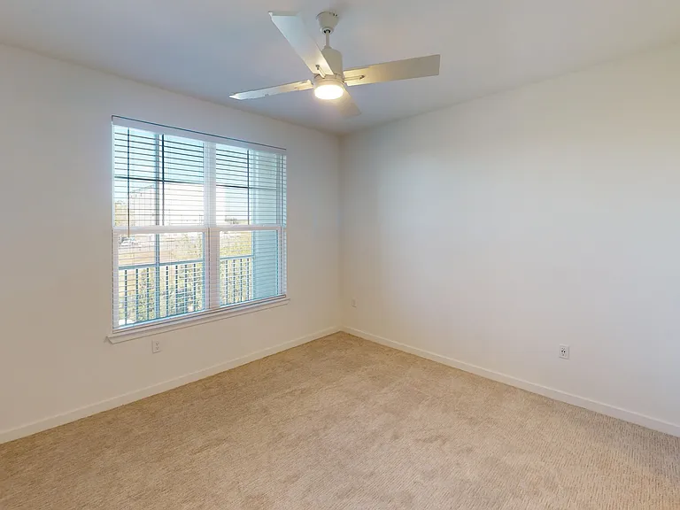 Essex Luxe Apartments — Photo 85