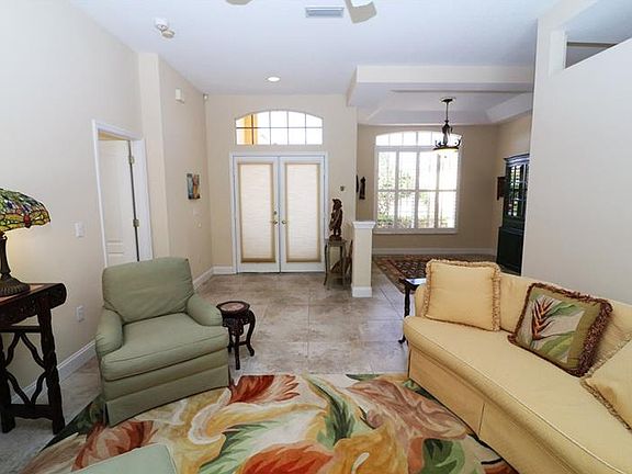 3rd image of 8833 Havenridge Dr