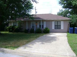 6 Katie Ct, Bentonville, AR 72712
