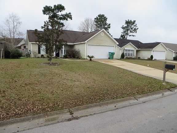 3rd image of 16291 Greenglade Dr
