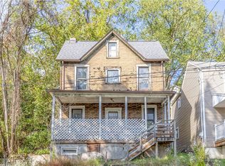 633 Valley St, Oakmont, PA 15139