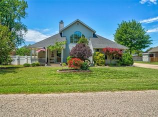 1822 N Park Ave #PENTHOUSE, Shawnee, OK 74804