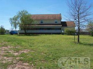9940 Raccoon Rd, Granby, MO 64844