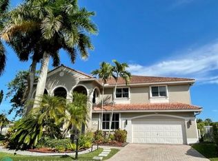 3901 Pinecrest Ct, Weston, FL 33331