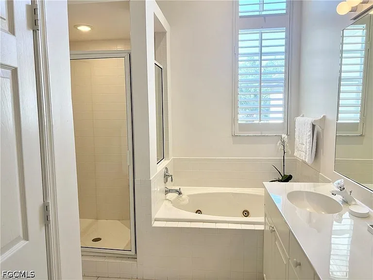 4510 Riverwatch Dr #203 — Photo 13