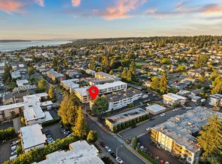 1113 5th Ave S APT 201, Edmonds, WA 98020