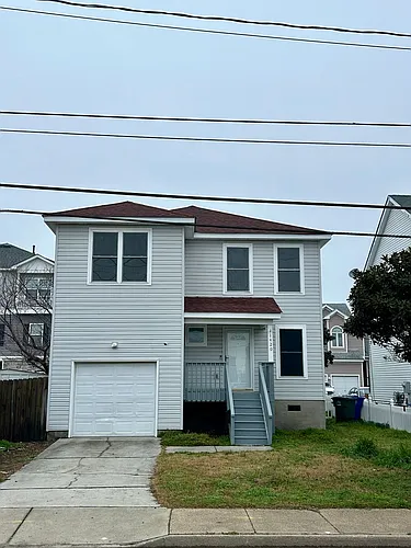 1420 W Ocean View Ave Photo 1