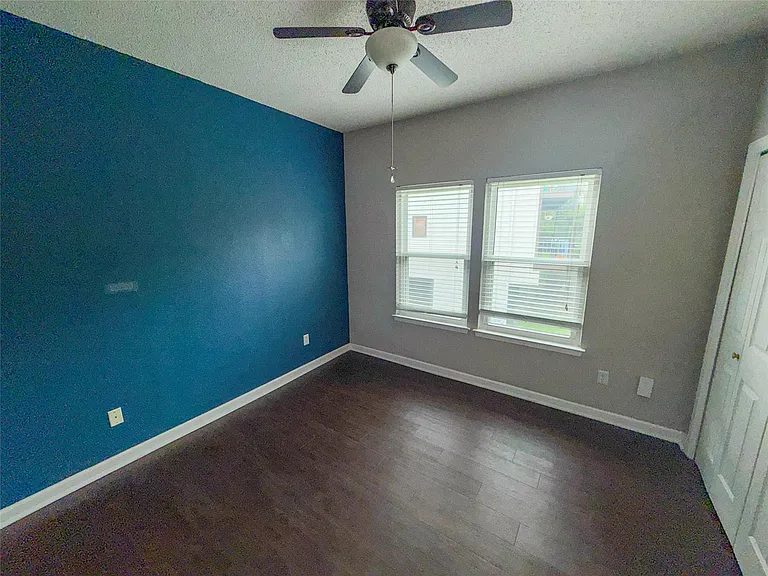 5313 Indio Dr #D — Photo 11