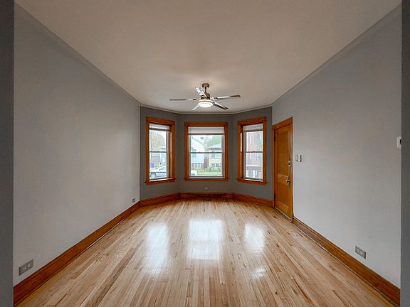 2nd image of 4322 W Kamerling Ave #G03c