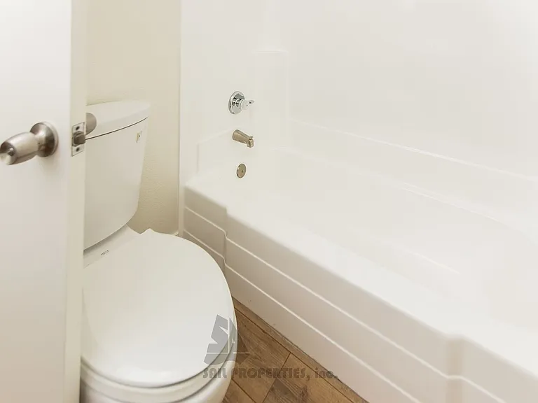 16721 Dolores Ln — Photo 6