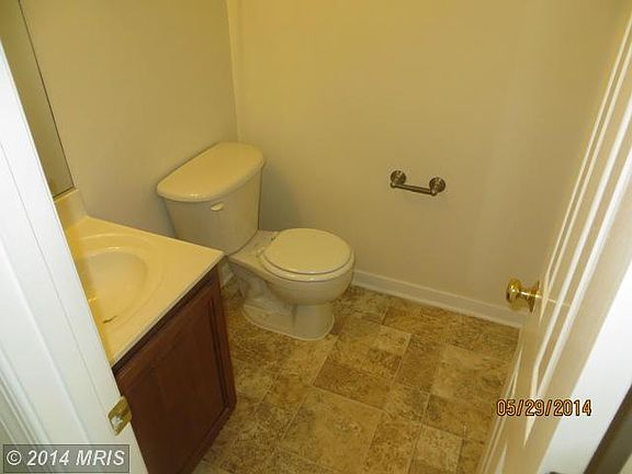 4th image of 11959 Bluegrass Ct