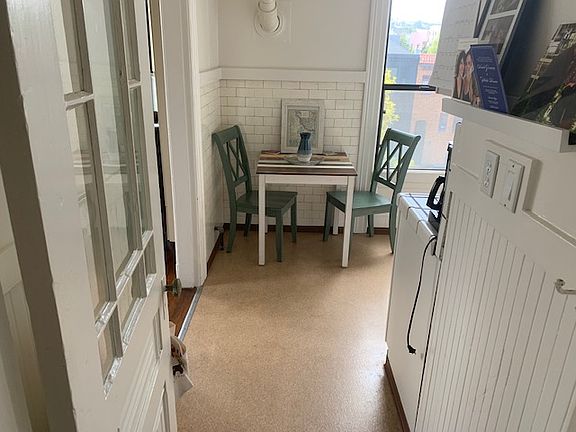 3rd image of 1499 Guerrero St APT 2